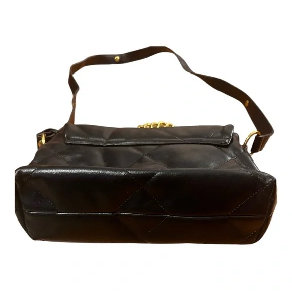 Purse with gold chain - Picture 3 of 6